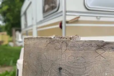 Image de Caravane Vintage, séjour Nature « chez Michelle ».