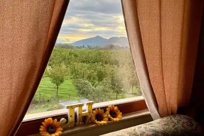 Image de Jenny's House 5 minutes from the A1 Caianello exit.