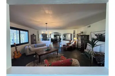 Image de *New* Mtn view retreat! Pets! 3 min Dtwn/Pooltable