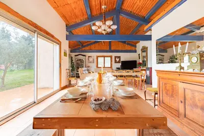 Image de Le Coteau Ensoleillé - Climatisée avec piscine