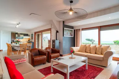 Image de Villa St Jacques - Vue mer avec grand jardin