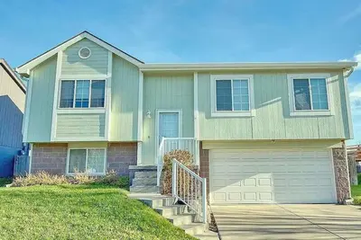 Image de Fresh West Omaha Home For Your Entire Group