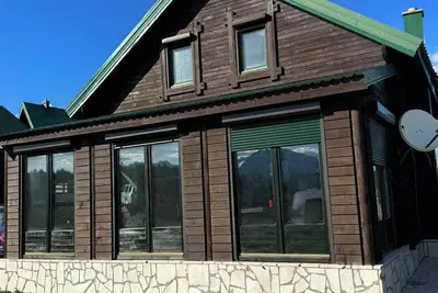 Image de Peaceful Cabin Escape – Enjoy Fresh Air, Comfort, and Stunning Scenery
