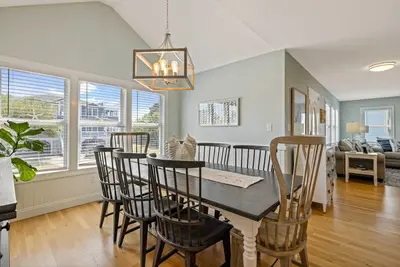 Image de Sojourn | Country Club Access | 5 Br | Sleeps 12
