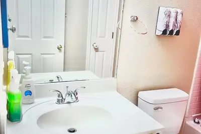 Image de Charming 3-bedroom house in Helotes with Ac, WiFi