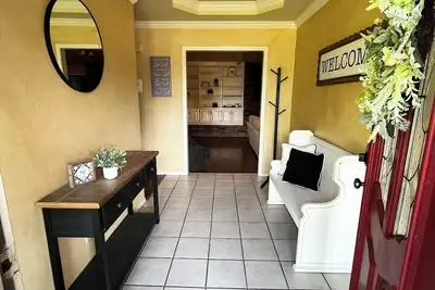 Image de Spacious 3 bedroom, 2 bathroom home