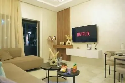 Image de Stylish & Chic Apartment with pool Mohammedia