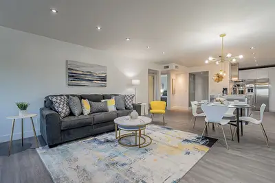 Image de Old Town Scottsdale Condo • 2bd/2ba • Pool Access!