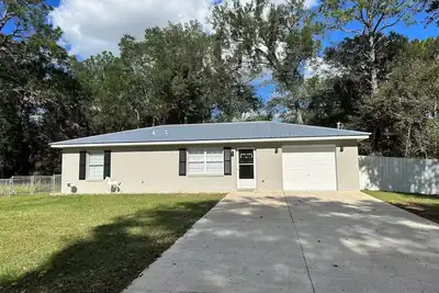Image de Pleasant 2/2 Home in Ocala