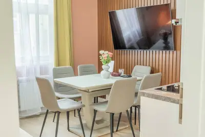 Image de Homely I Central Apt 38m2 near Train St. I Self Check-In