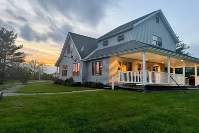 Image de Fabulous property with spacious house and amazing views in charming Castleton.