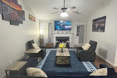 Image de The Good Life Place in Smyrna