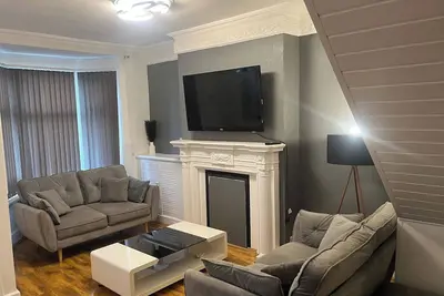 Image de 4-Guest Charm Home w/Street Parking & WiFi & Party
