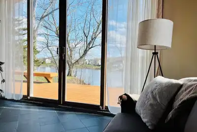 Image de Stay at our cozy pet friendly River Retreat on the banks of the Seneca River.