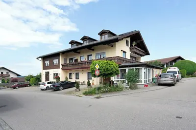 Image de Appartement 'Komfort Römersberger - 6' avec terrasse privée, jardin privé et Wi-Fi
