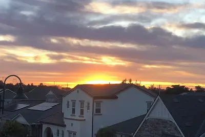 Image de At&T Golf Week Special- New Spacious 4-bedroom house in Marina by the beach