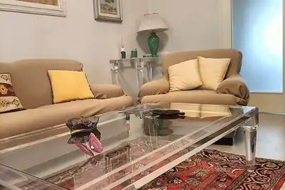 Image de 3-bedroom cottage with Wi-Fi, air conditioning, garden and parking.