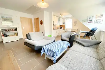 Image de Relax in the vacation apartment \"SĂĽnnhuus\" at the coastal forest in Koserow - Am