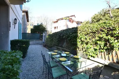 Image de Joli appartement pour 6 personnes avec climatisation, Wifi, Tv et animaux admis