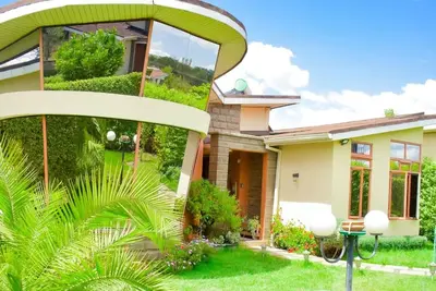 Image de Serene stay, Ideal for a family, dignitaries and camp teams with own compound