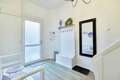 Image de \"Relax in the spacious vacation apartment Haus Amelie on Borkum!