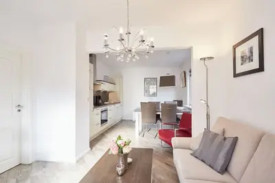 Image de Idyllically situated apartment close to the beach.