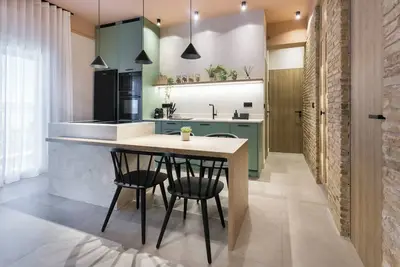 Image de Ανακαινισμένο διαμέρισμα στην καρδιά της αθήνας, δίπλα σε όλα τα αξιοθέατα.