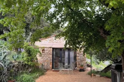 Image de Charmant Bastidon provençal -