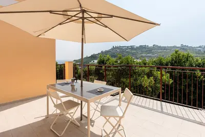 Image de Joli appartement pour 5 personnes avec climatisation, Wifi et animaux admis