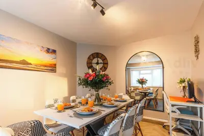 Image de Coastal Home away from home by Adliv