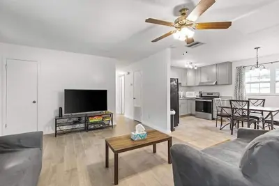 Image de 3-bedroom house 13 Minutes to World Equestrian Center in Ocala