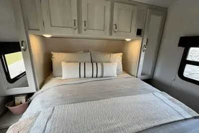 Image de Cozy PrimeTime Experience w/ Bunk Beds @ Khp