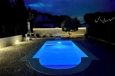 Image de Terrasse, Piscine privée, Wifi, Barbecue et Plages de \"Les Tres Cales\" à 1300m