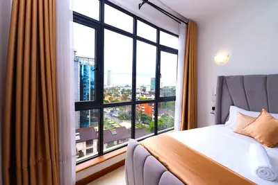 Image de Cosy & serene 2br in Westlands with pool, gym, paranoic view