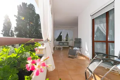 Image de Appartement \"Quiet Home\" avec terrasse privée, Wi-Fi et climatisation