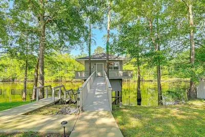 Image de RiverFront Home W/Boat Launch near Caddo Lake, Downtown Jefferson, Lake of Pines