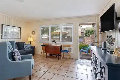 Image de New! Beach Condo w/Private Patio #133 by RedAwning