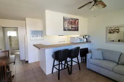 Image de New! 1 Bed Beach Bungalow #130 by RedAwning