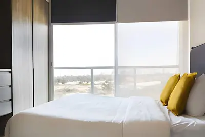 Image de Cozy 2br by Andares w/ gym access