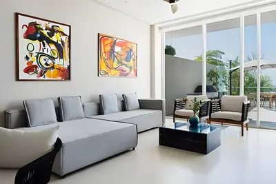 Image de Waterfront condo w/ pool & beach access