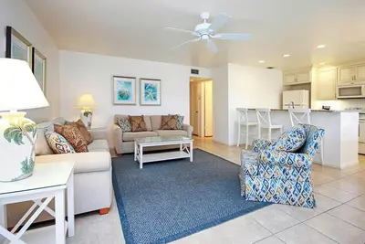 Image de Sanibel Arms Unit A8 - Partial Gulf View