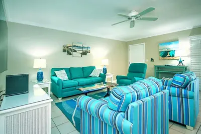 Image de Peaceful Condo with Private Beach Access at Sanibel Arms West