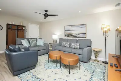 Image de Sanibel Vacation Rental | 2-Min Walk to Beach | Sanibel Arms West Condo