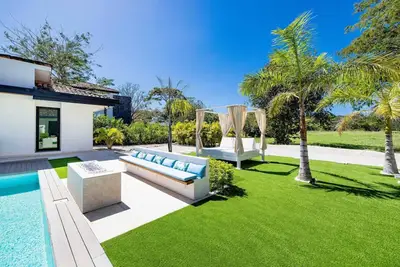 Image de Luxury, free transfer & Cook, Cinema, Beach Club,