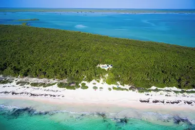 Image de Hacienda Chekul - Luxury Private Beach-front Villa with Exceptional Views & Pool