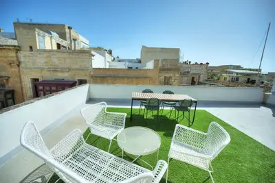 Image de Magestic palazzo, jacuzzi on roof terrace Goval-3
