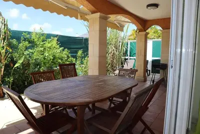 Image de Villa familiale avec piscine à Sainte-Anne – à 10 min des plus belles plages