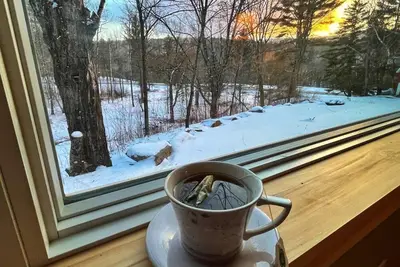 Image de Charming 2-bedroom cottage in Barnard with Pond View close to Woodstock Vermont