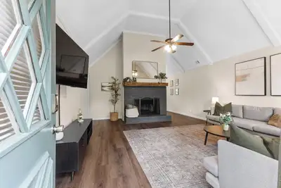 Image de Beautiful home in delightful Perry w/ King Bed