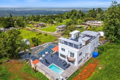 Image de The Grand Escape- Luxury Villa El Yunque Views